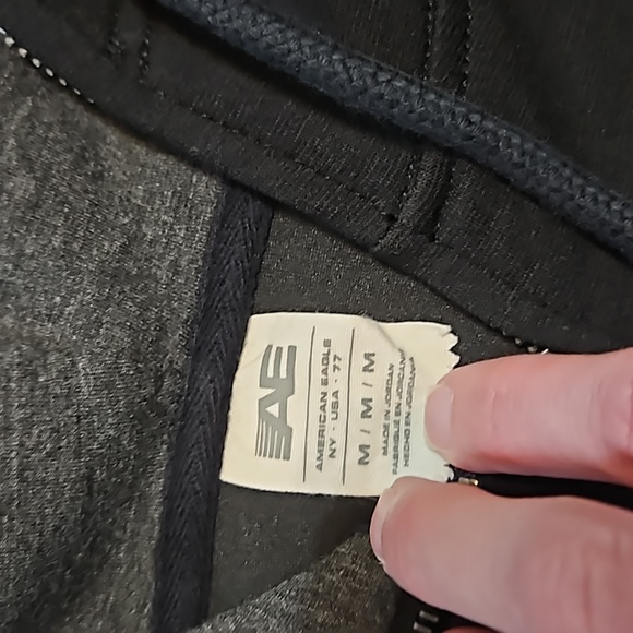 American Eagle Men's hoodie - Picture 2 of 2
